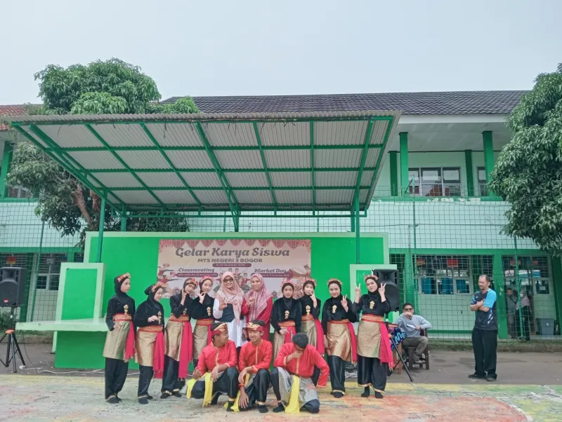 Gelar Karya